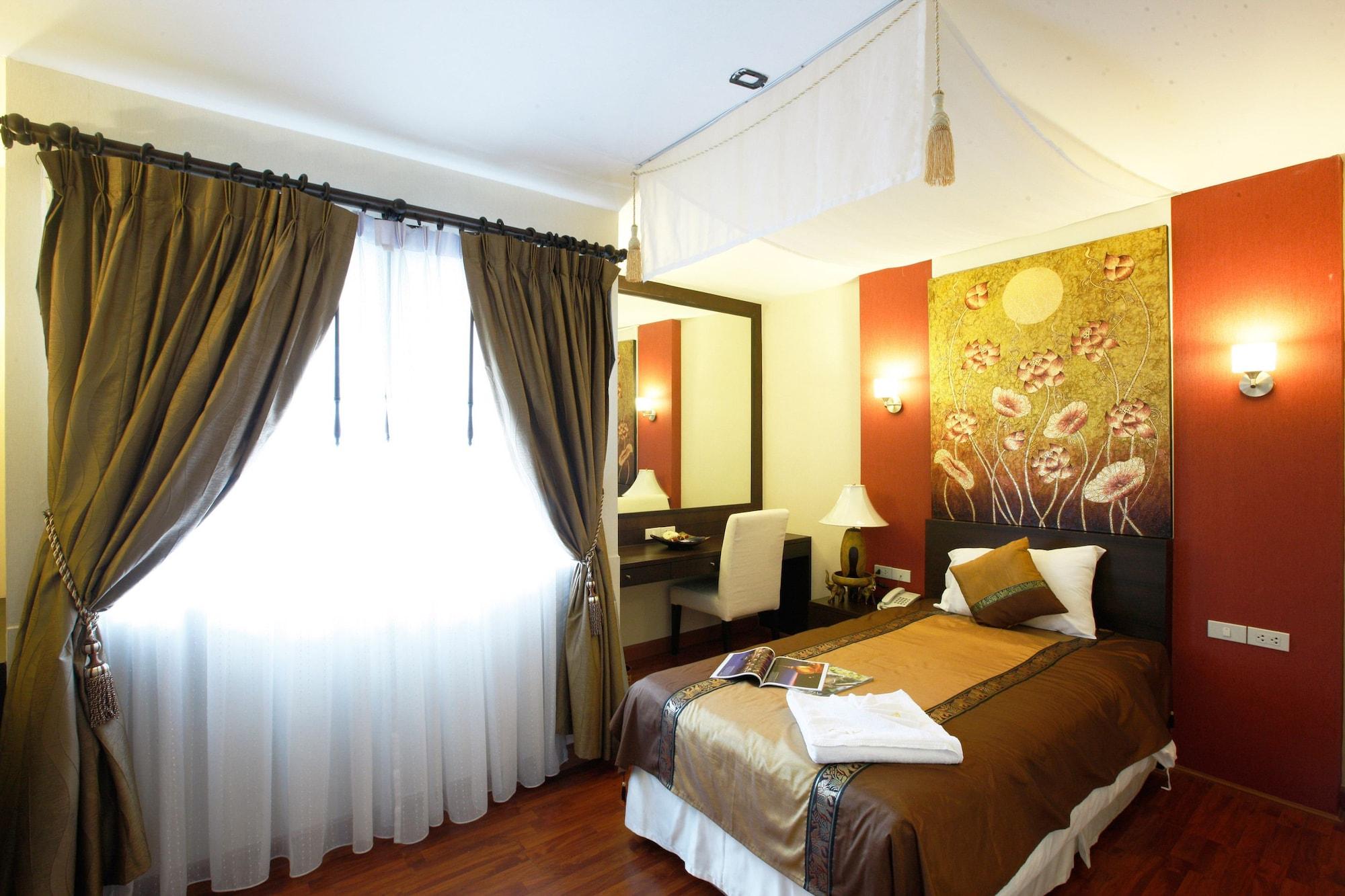 Mirth Sathorn Hotel Bangkok Dış mekan fotoğraf