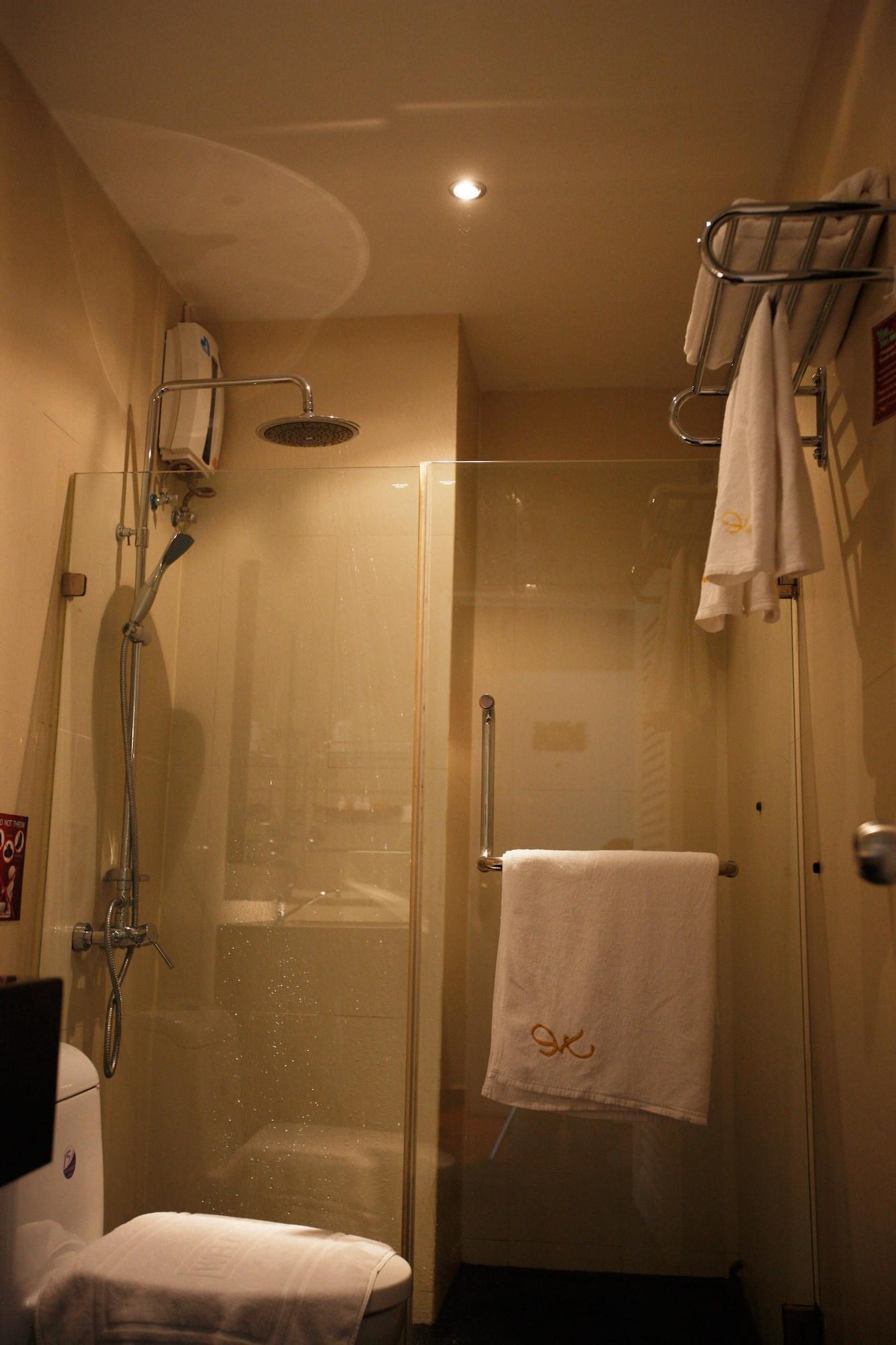 Mirth Sathorn Hotel Bangkok Dış mekan fotoğraf