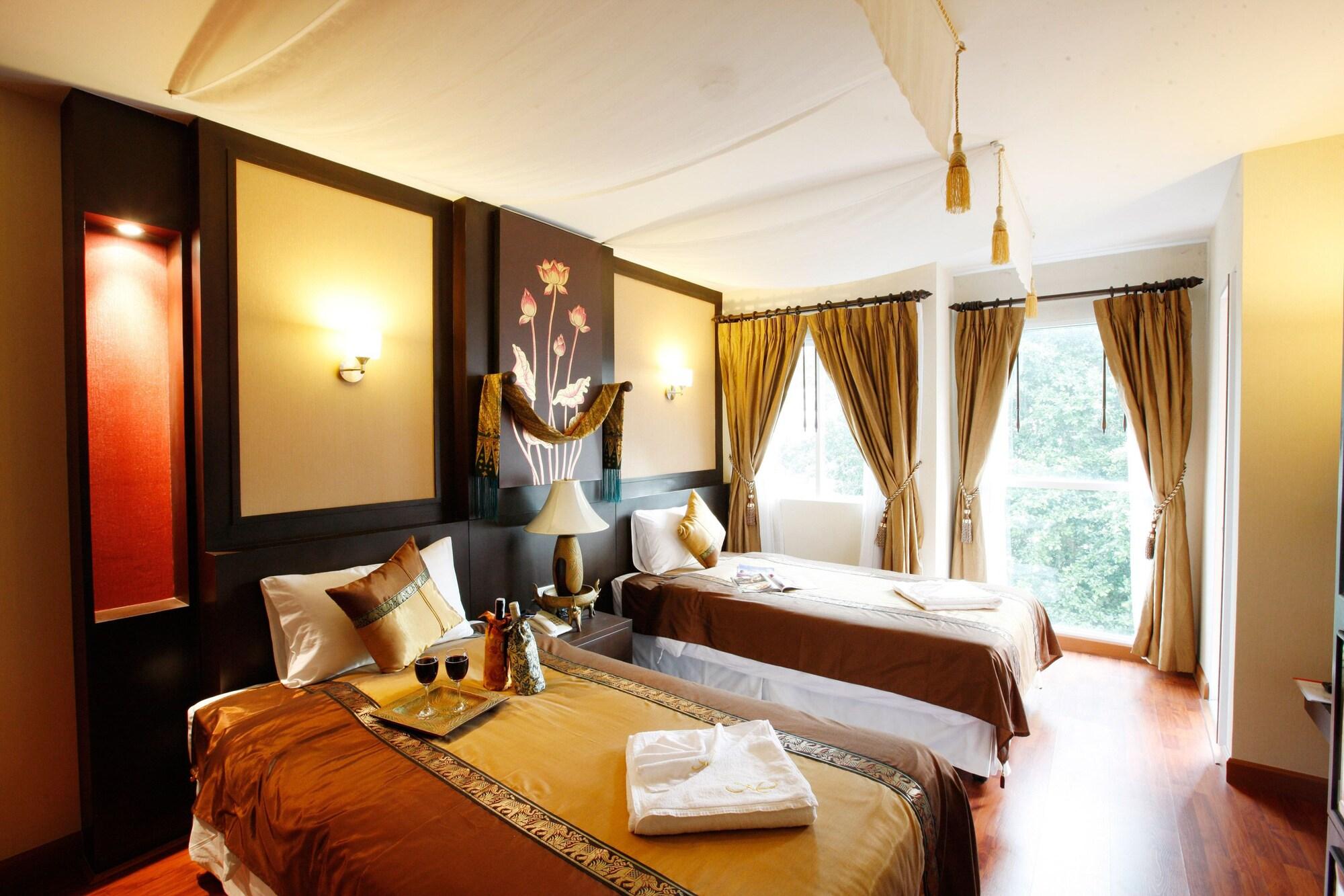 Mirth Sathorn Hotel Bangkok Dış mekan fotoğraf