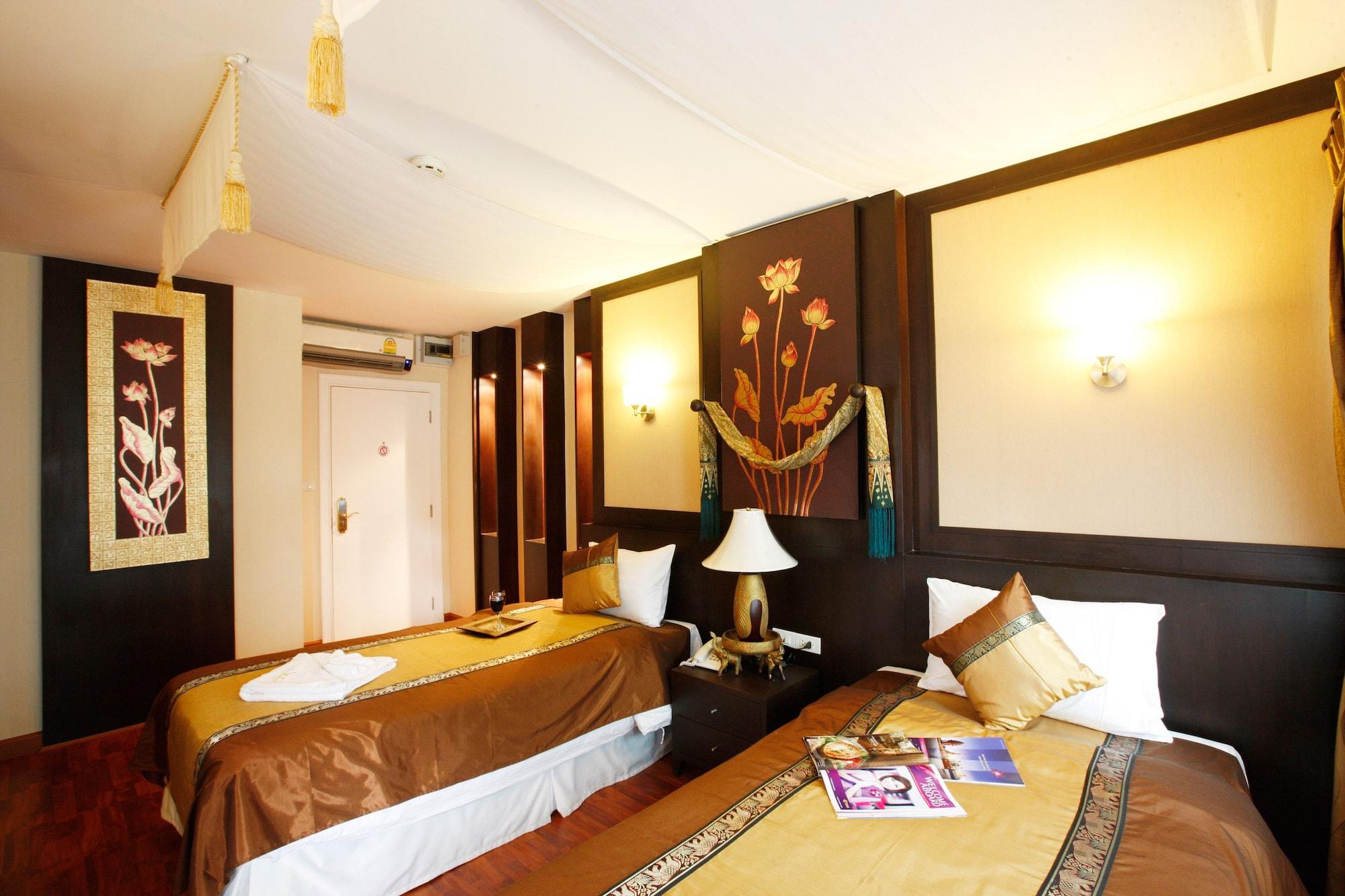 Mirth Sathorn Hotel Bangkok Dış mekan fotoğraf