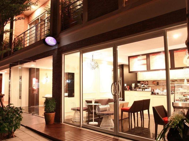 Mirth Sathorn Hotel Bangkok Dış mekan fotoğraf