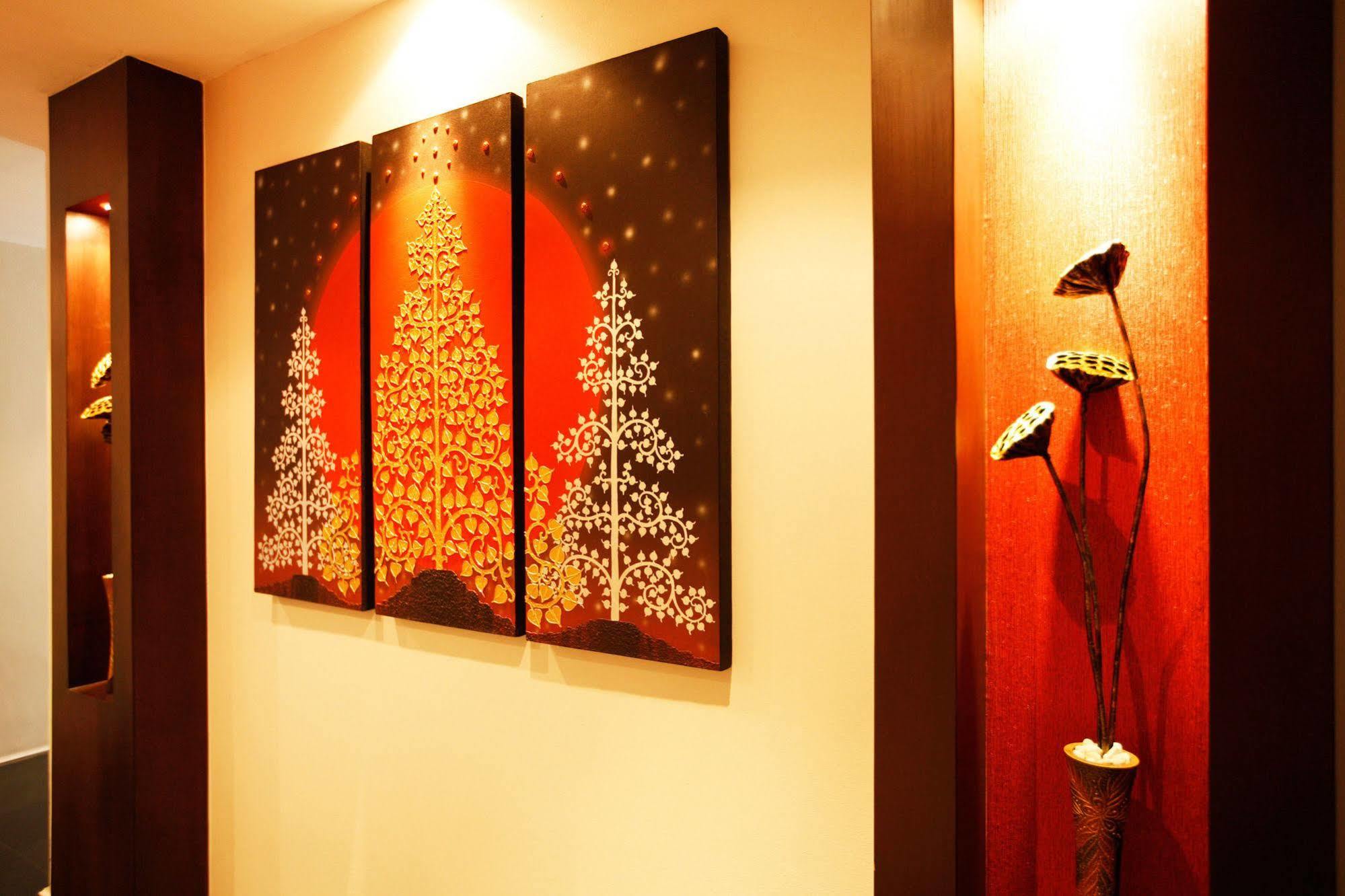 Mirth Sathorn Hotel Bangkok Dış mekan fotoğraf